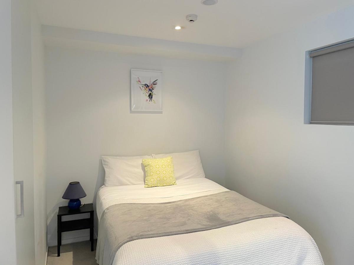 Skytower View 2 Bedroom Apartment Auckland Bagian luar foto
