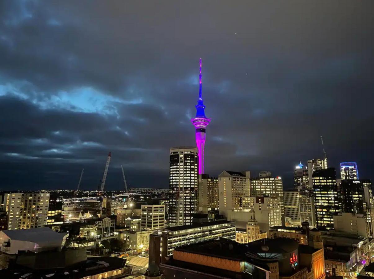 Skytower View 2 Bedroom Apartment Auckland Bagian luar foto